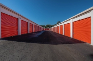 Public Storage - Vallejo - 107 Lincoln Road West - Photo 2