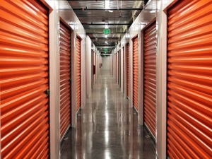 Public Storage - Denver - 1042 S Parker Rd - Photo 2