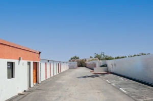 Public Storage - Scottsdale - 8615 E McDowell Rd - Photo 2