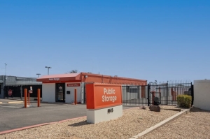 Public Storage - Scottsdale - 8615 E McDowell Rd - Photo 1