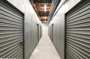 Public Storage - Los Angeles - 6007 Venice Blvd Picture of Public Storage - Los Angeles - 6007 Venice Blvd