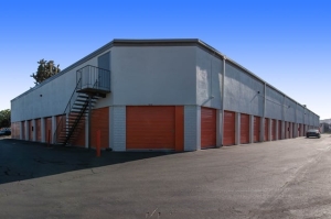 Public Storage - South San Francisco - 80 S Spruce Ave - Photo 2