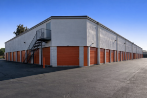 Public Storage - South San Francisco - 80 S Spruce Ave - Photo 2