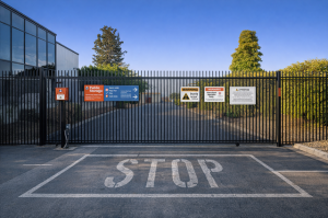 Public Storage - South San Francisco - 80 S Spruce Ave - Photo 4