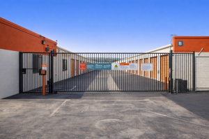 Public Storage - La Puente - 13822 E Valley Blvd - Photo 4