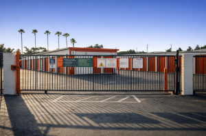 Public Storage - Tustin - 14861 Franklin Ave - Photo 4