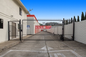 Public Storage - Hayward - 29824 Mission Blvd - Photo 4