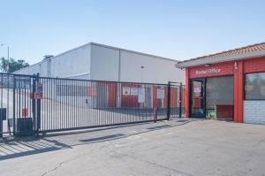 Public Storage - Sacramento - 6433 Verner Ave - Photo 4