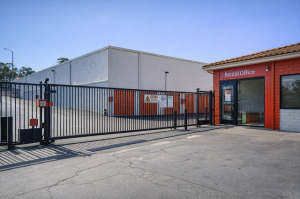 Public Storage - Sacramento - 6433 Verner Ave - Photo 4