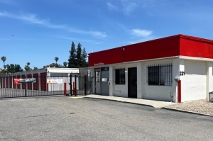 Public Storage - San Jose - 231 W Capitol Expressway
