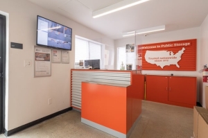 Public Storage - Pico Rivera - 8551 Beverly Blvd - Photo 3