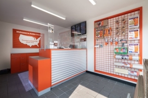 Public Storage - Carson - 1421 E Del Amo Blvd - Photo 3