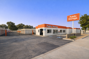 Public Storage - Carson - 1421 E Del Amo Blvd