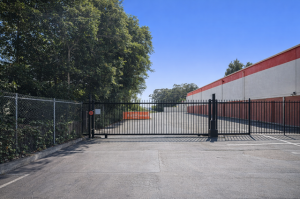 Public Storage - South San Francisco - 1900 El Camino Real - Photo 4