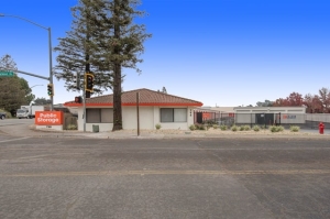 Public Storage - Petaluma - 798 Baywood Drive - Photo 1