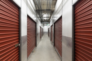 Public Storage - Los Angeles - 1606 Cotner Ave - Photo 2