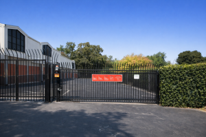 Public Storage - Dublin - 7420 San Ramon Road - Photo 4