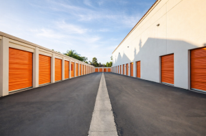 Public Storage - Costa Mesa - 2075 Newport Blvd - Photo 2