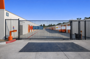 Public Storage - San Diego - 1925 54th Street - Photo 4