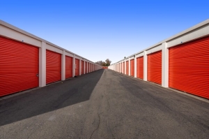 Public Storage - San Lorenzo - 15951 Hesperian Blvd - Photo 2