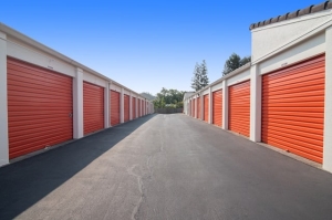 Public Storage - San Rafael - 380 Merrydale Road - Photo 2