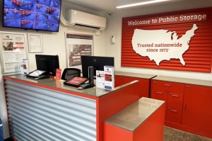 Public Storage - Lynnwood - 5200 180th Street SW - Photo 3