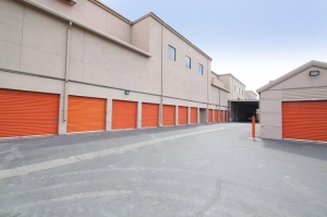Public Storage - Sunnyvale - 1060 Stewart Drive - Photo 2