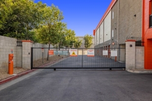 Public Storage - Alhambra - 2101 W Mission Rd - Photo 4