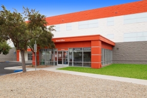 Public Storage - San Diego - 9890 Pacific Heights Blvd - Photo 4