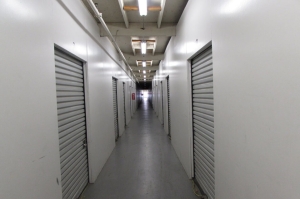 Public Storage - Sacramento - 311 N 16th Street - Photo 2