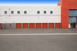 Public Storage - San Diego - 6200 Miramar Rd - Photo 2