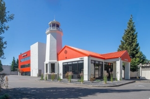 Public Storage - Beaverton - 16851 NW Cornell Road