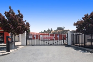 Public Storage - Martinez - 3950 Pacheco Blvd - Photo 4