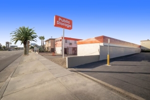 Public Storage - Inglewood - 10833 S Prairie Ave - Photo 1