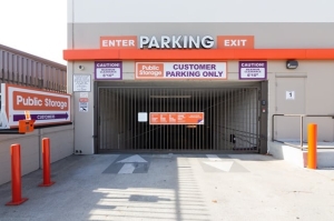 Public Storage - Los Angeles - 1901 S Sepulveda Blvd - Photo 4