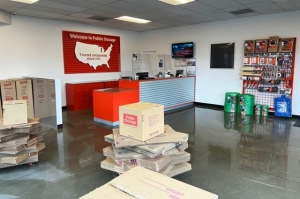 Public Storage - Everett - 9830 Evergreen Way - Photo 3