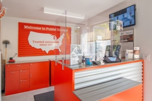 Public Storage - Issaquah - 1701 NW Sammamish Road - Photo 3