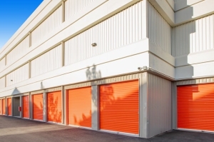 Public Storage - Las Vegas - 6596 Boulder Hwy - Photo 2