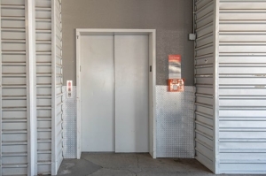 Public Storage - Berkeley - 620 Harrison St - Photo 4