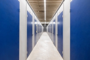 Public Storage - Los Angeles - 3611 W Washington Blvd - Photo 2