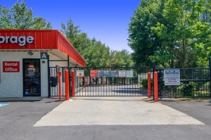 Public Storage - Rockaway - 282 US Route 46 - Photo 4