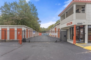 Public Storage - Decatur - 4343 Covington Hwy - Photo 4