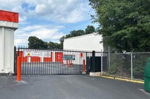 Public Storage - Atlanta - 1387 Northside Drive - Photo 4