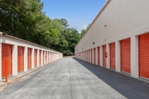 Public Storage - Atlanta - 2519 Chantilly Drive - Photo 2