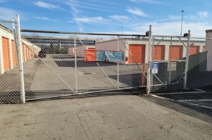 Public Storage - Columbus - 4060 Morse Road - Photo 4