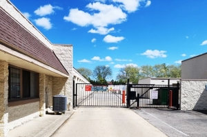Public Storage - Upper Arlington - 4780 Arlington Centre Blvd - Photo 4