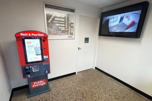 Public Storage - Willow Grove - 2535 Maryland Road - Photo 3