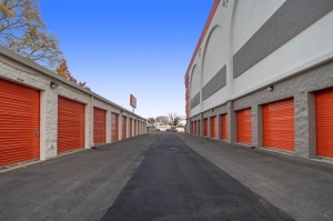 Public Storage - Alexandria - 700 S Pickett Street - Photo 2