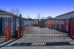 Public Storage - Herndon - 2921 Centreville Road - Photo 4