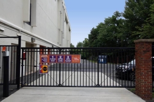 Public Storage - McLean - 1510 Spring Hill Road - Photo 4